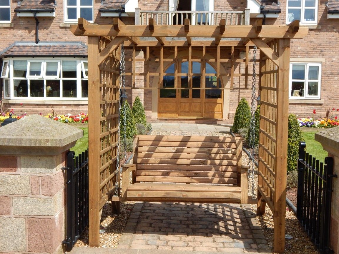SWINGING-ARBOUR-1eb0a3cc SWINGING-ARBOUR-1eb0a3cc